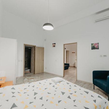 Studio Piata Amzei Nr.1 Bucureşti Eksteriør bilde