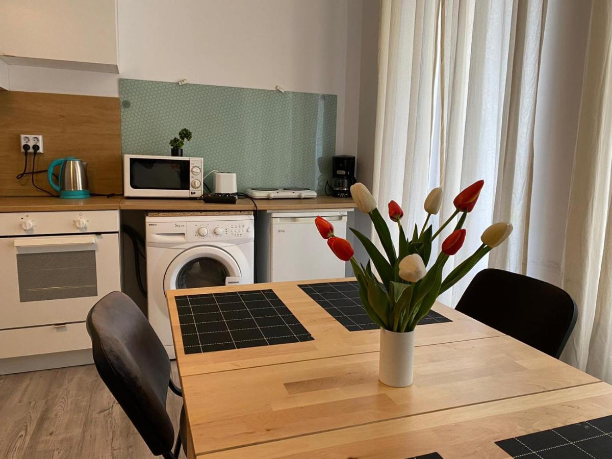 Studio Piata Amzei Nr.1 Bucureşti Eksteriør bilde