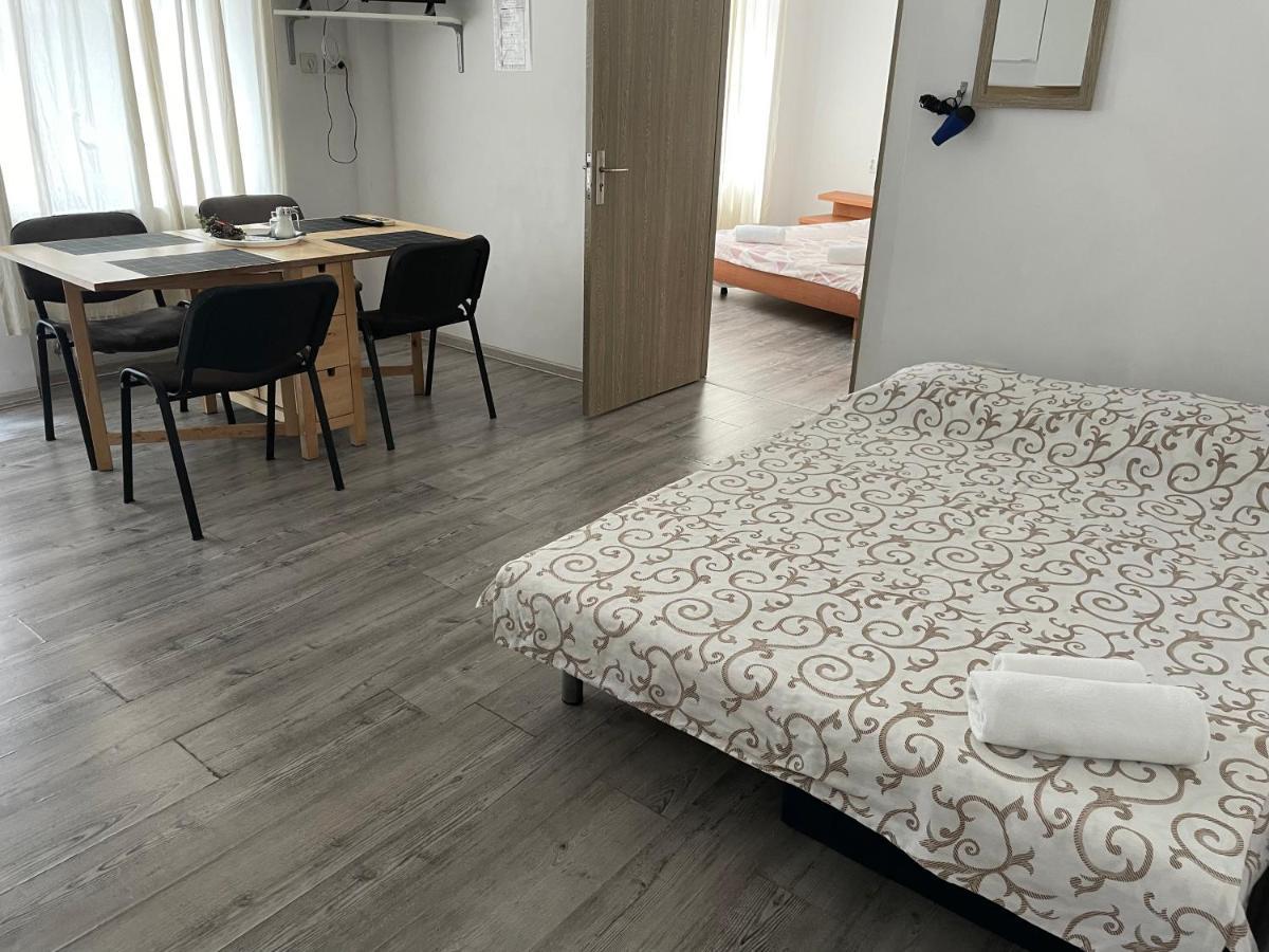 Studio Piata Amzei Nr.1 Bucureşti Eksteriør bilde