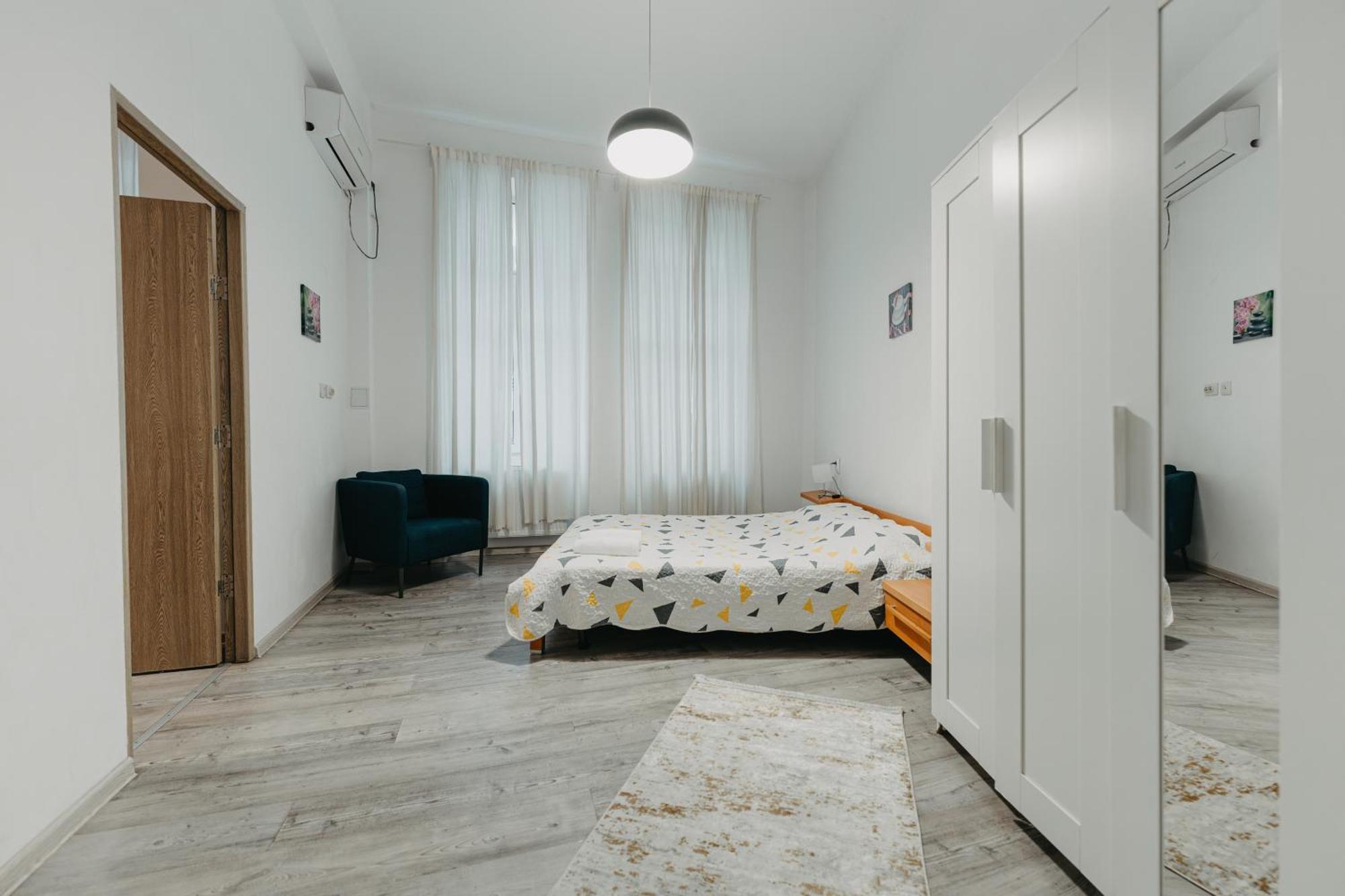 Studio Piata Amzei Nr.1 Bucureşti Eksteriør bilde