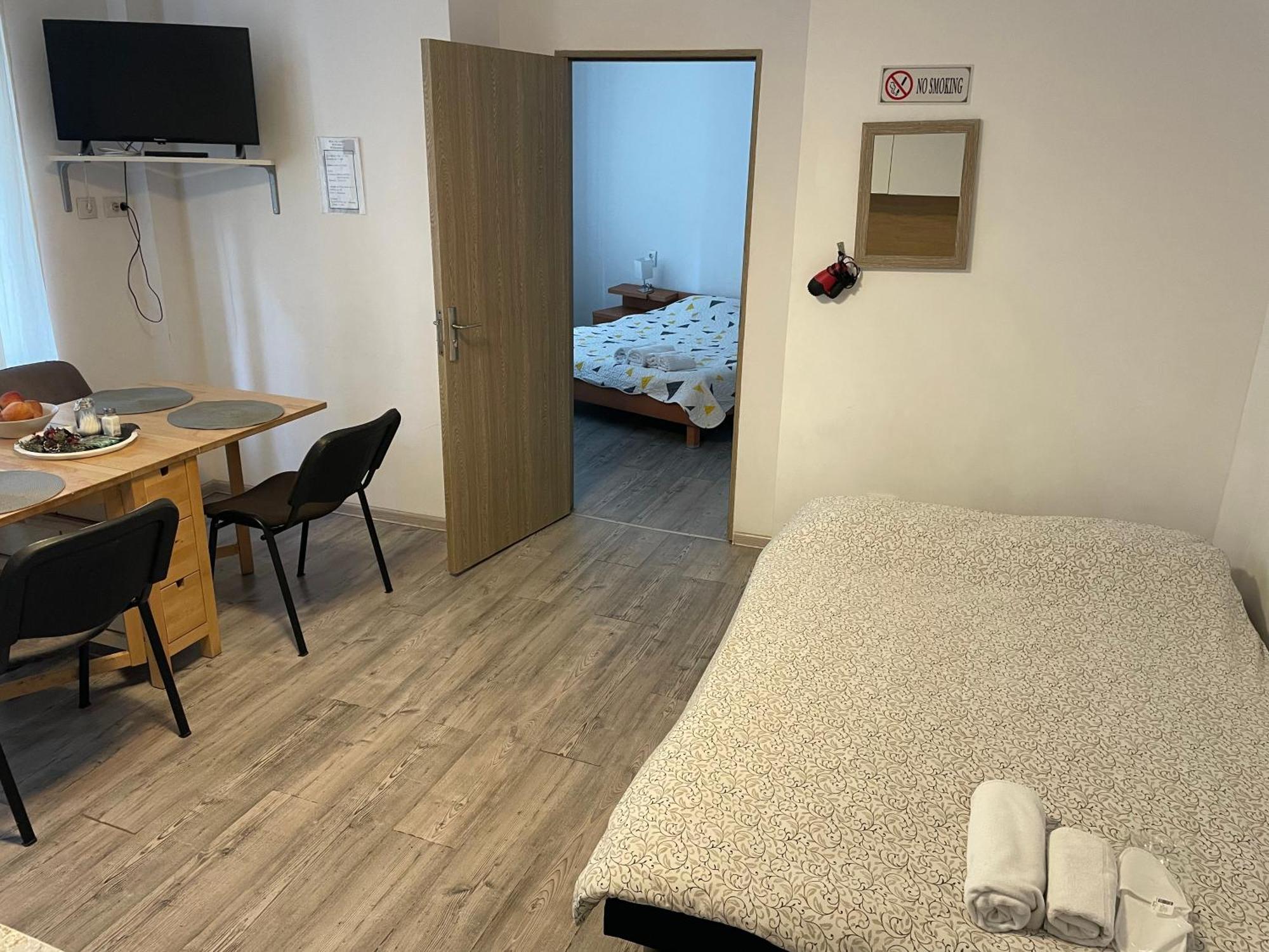 Studio Piata Amzei Nr.1 Bucureşti Eksteriør bilde