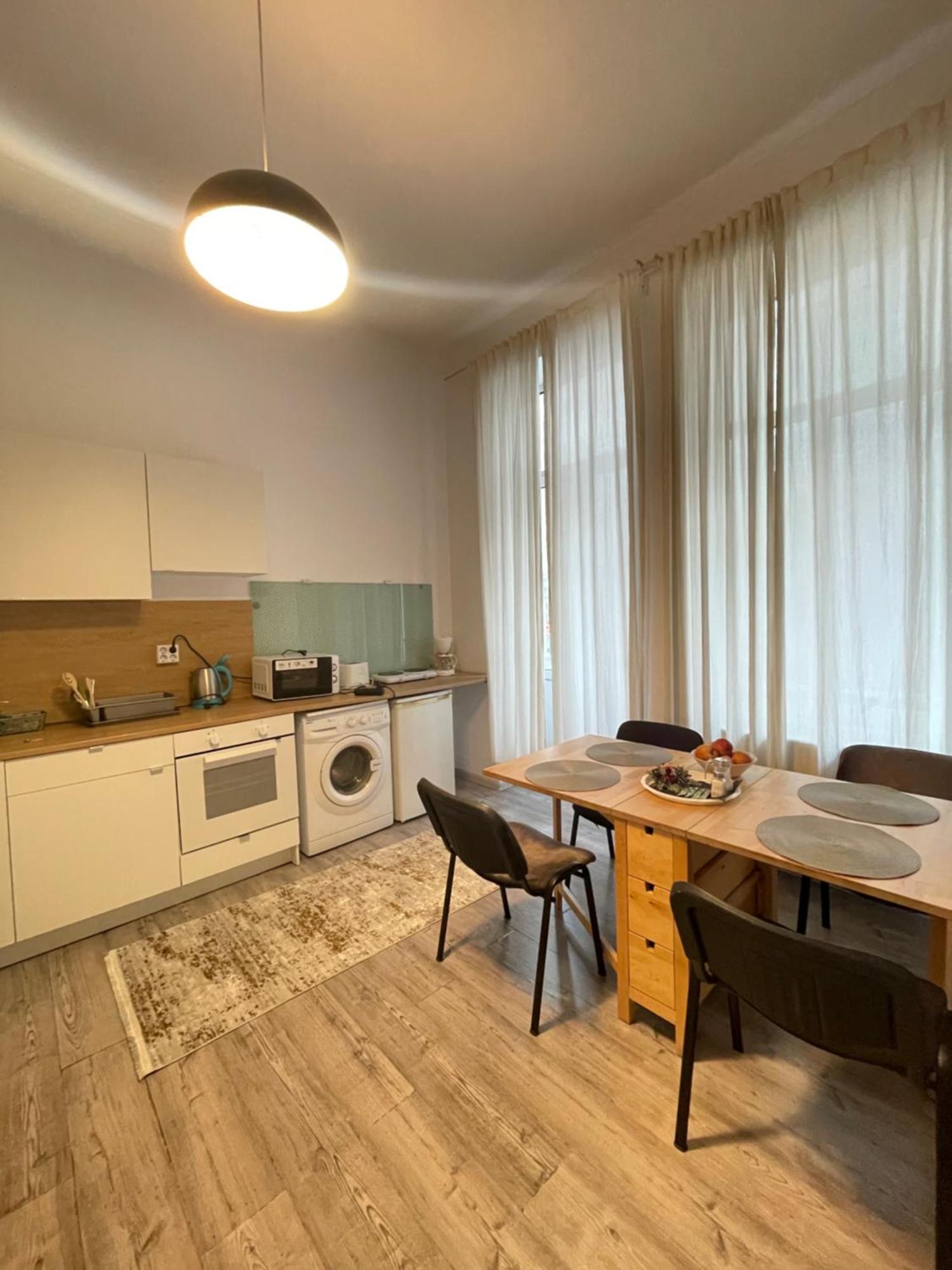 Studio Piata Amzei Nr.1 Bucureşti Eksteriør bilde