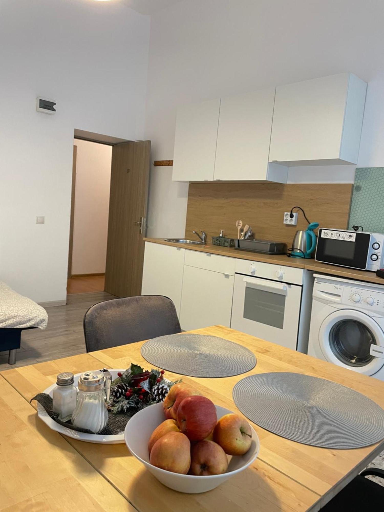 Studio Piata Amzei Nr.1 Bucureşti Eksteriør bilde